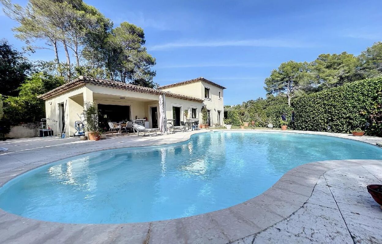 maison 4 pièces 156 m2 à vendre à Mougins (06250)