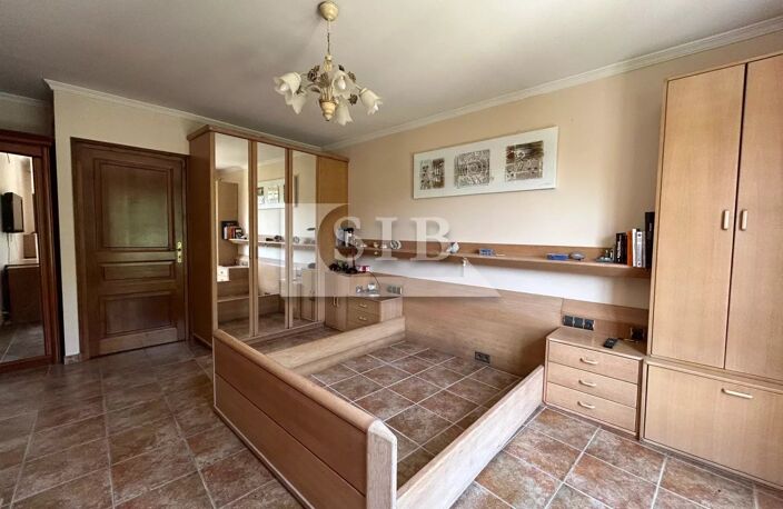 Propriété 9 pièces - 238m² — photo 4