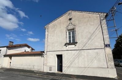 vente maison 223 650 € à proximité de Saint-Sauvant (17610)