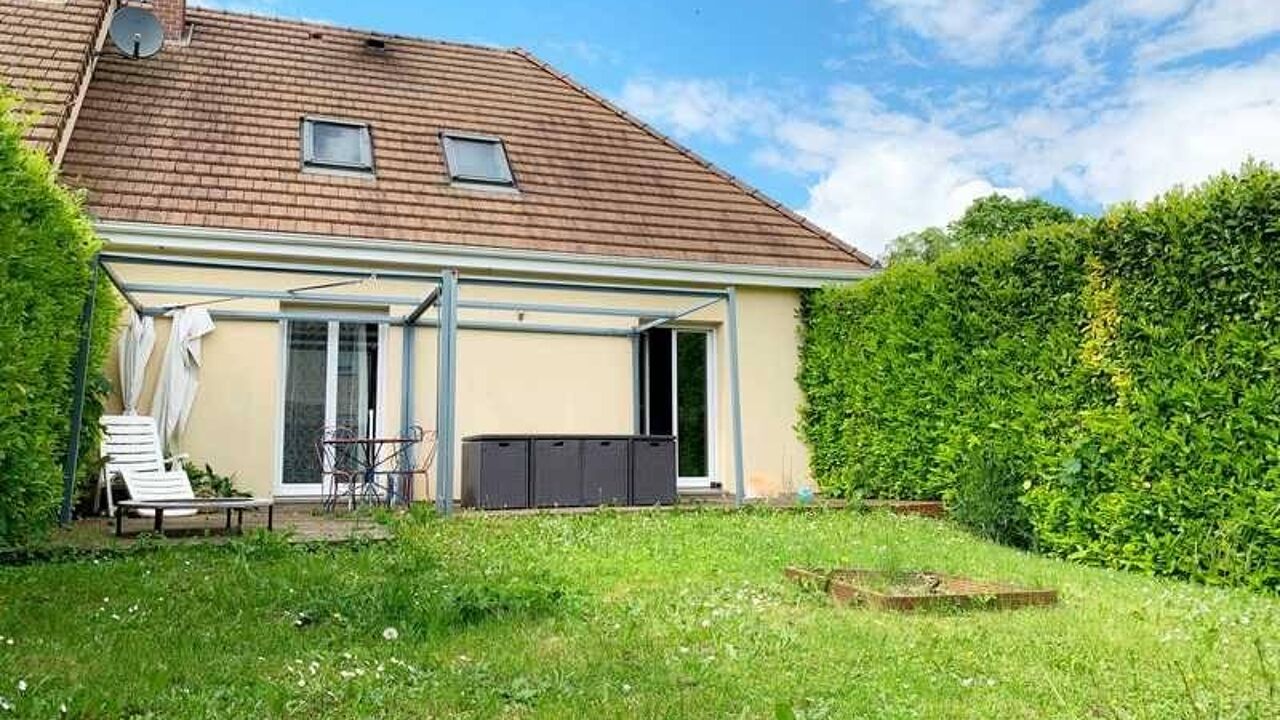 maison 5 pièces 82 m2 à vendre à Gisors (27140)