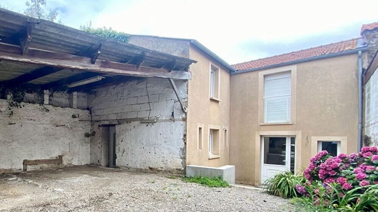 maison 5 pièces 101 m2 à vendre à Sainte-Pazanne (44680)