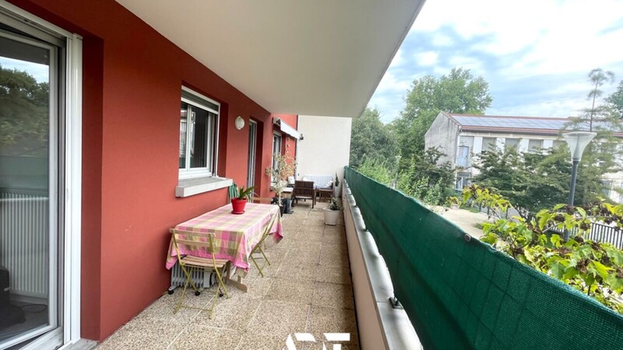 appartement 2 pièces 55 m2 à vendre à Grenoble (38100)