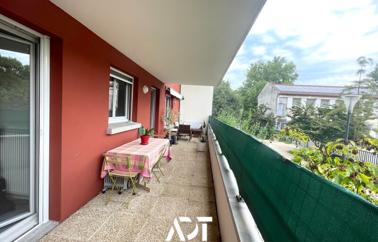 appartement 2 pièces 55 m2 à vendre à Grenoble (38100)