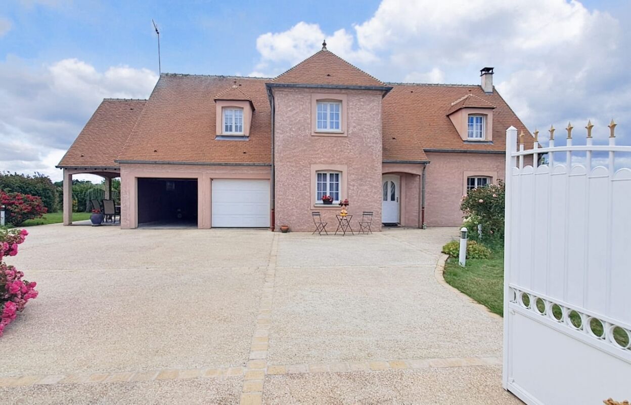 maison 7 pièces 205 m2 à vendre à Savigny-sur-Clairis (89150)