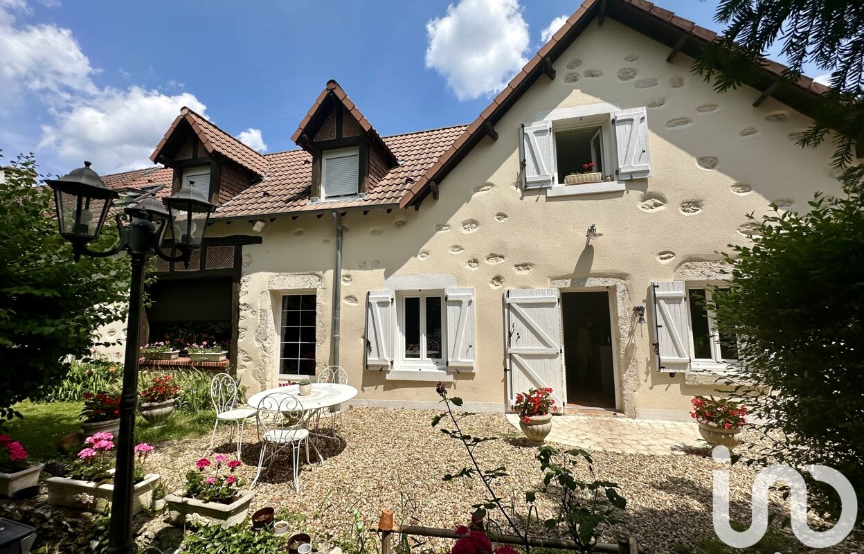 maison 6 pièces 193 m2 à vendre à Vignoux-sur-Barangeon (18500)