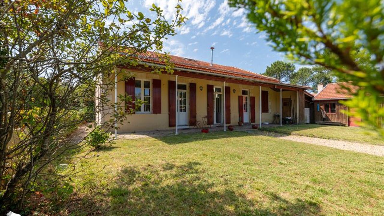 maison 8 pièces 245 m2 à vendre à Carcans (33121)