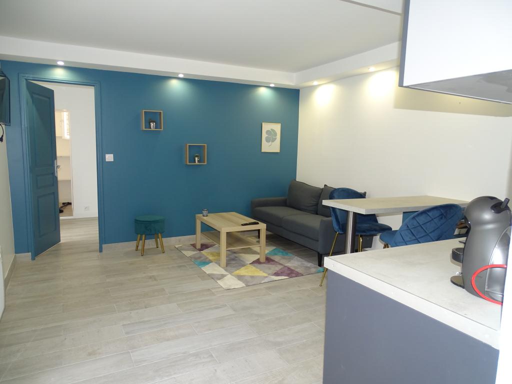 Appartement a louer paris-19e-arrondissement - 2 pièce(s) - 43 m2 - Surfyn