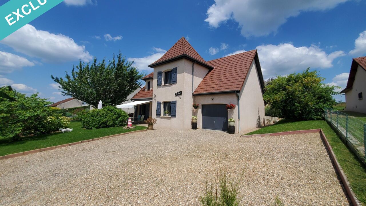 maison 5 pièces 130 m2 à vendre à Saint-Vallier (71230)