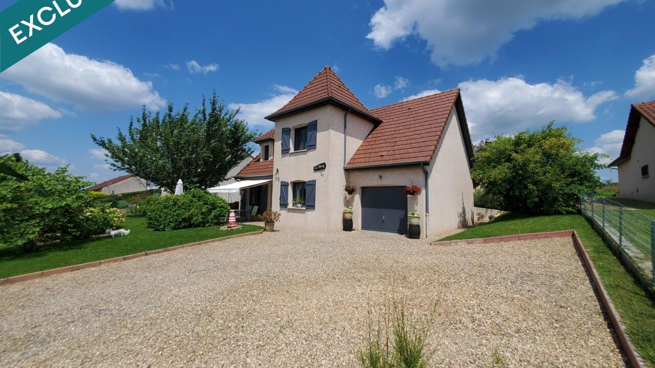 maison 5 pièces 130 m2 à vendre à Saint-Vallier (71230)