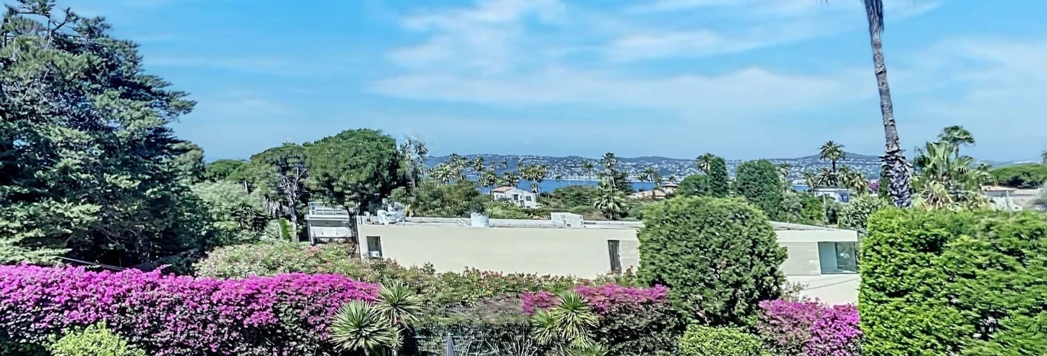 Maison 7 Pièces 221 m² à vendre à Antibes (06160)