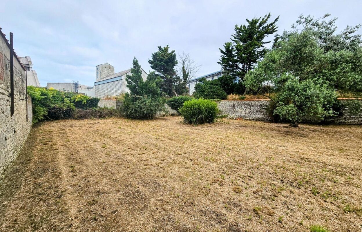 terrain  pièces 340 m2 à vendre à La Rochelle (17000)