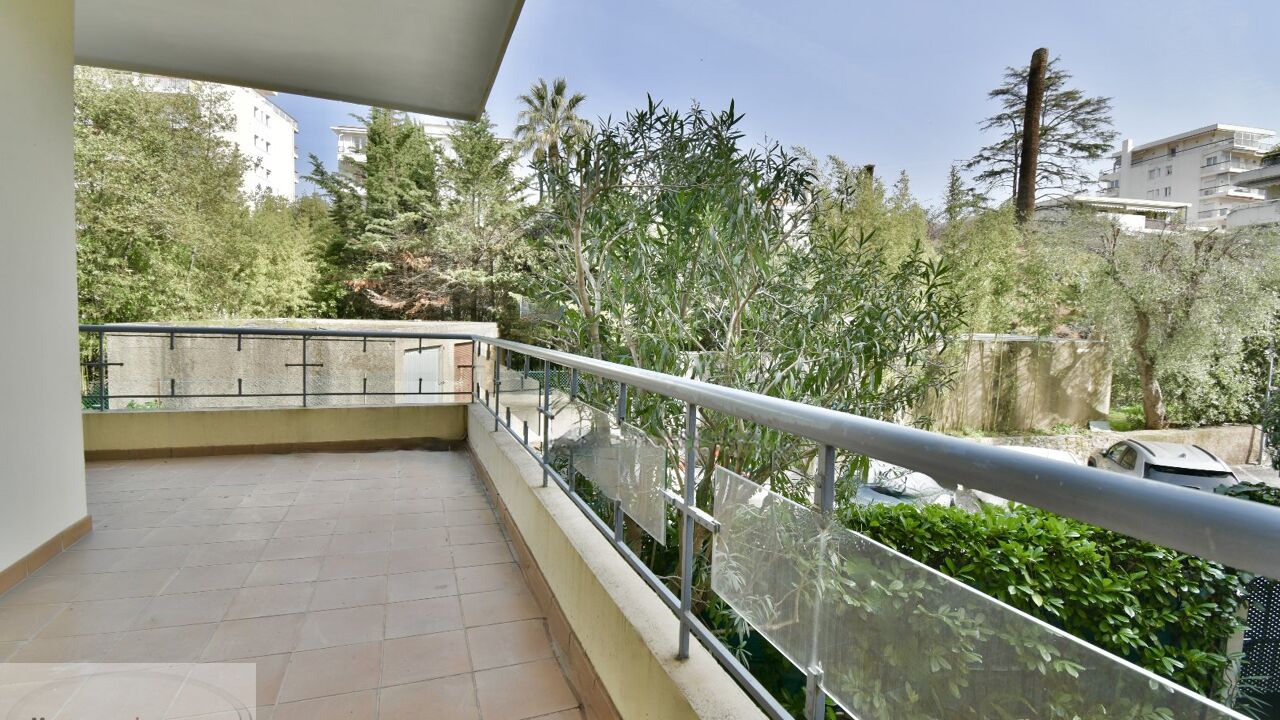 appartement 3 pièces 82 m2 à vendre à Cannes (06400)