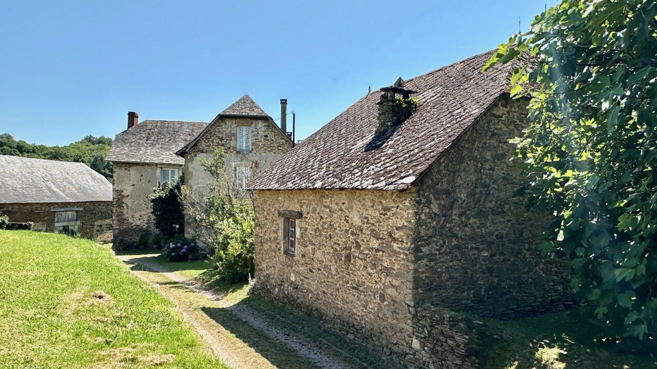 maison 6 pièces 142 m2 à vendre à Saint-Hilaire-Peyroux (19560)