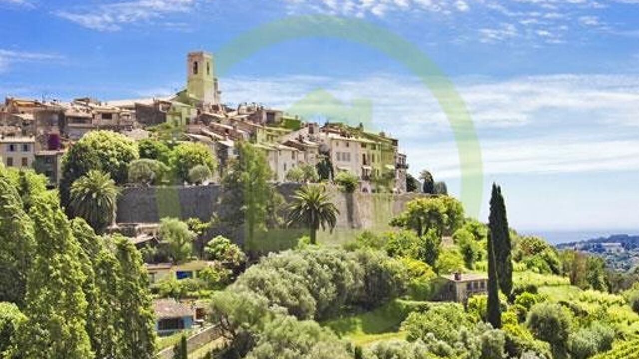 divers  pièces 800 m2 à vendre à Saint-Paul-de-Vence (06570)