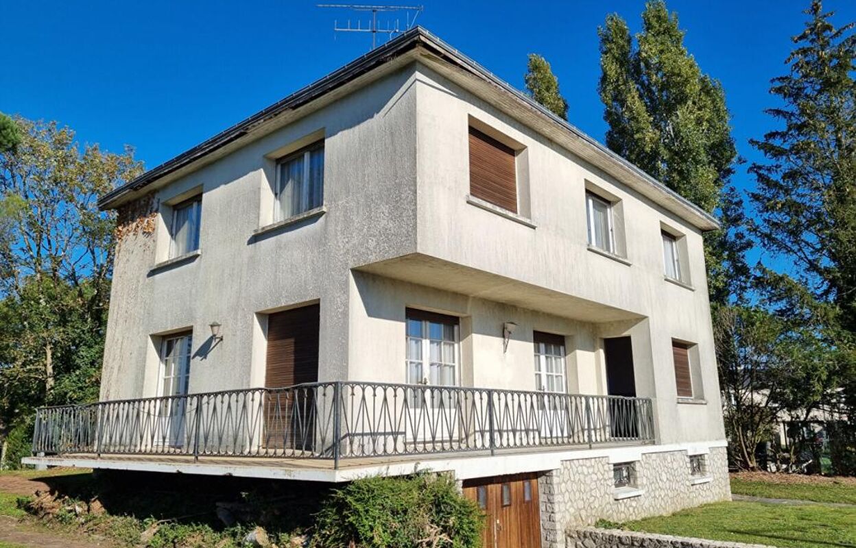 maison 7 pièces 174 m2 à vendre à La Ville-Aux-Clercs (41160)