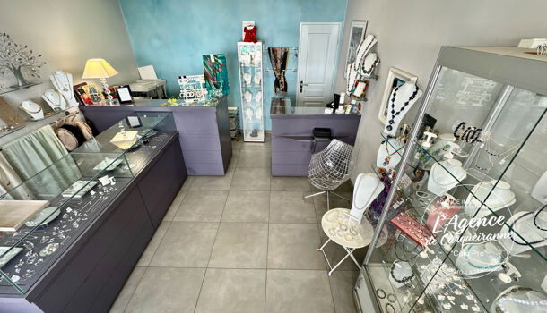 Local commercial 2 pièces  à vendre Hyères 83400