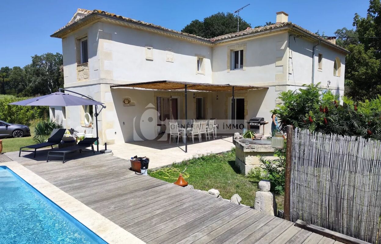 maison 6 pièces 258 m2 à vendre à Arles (13200)