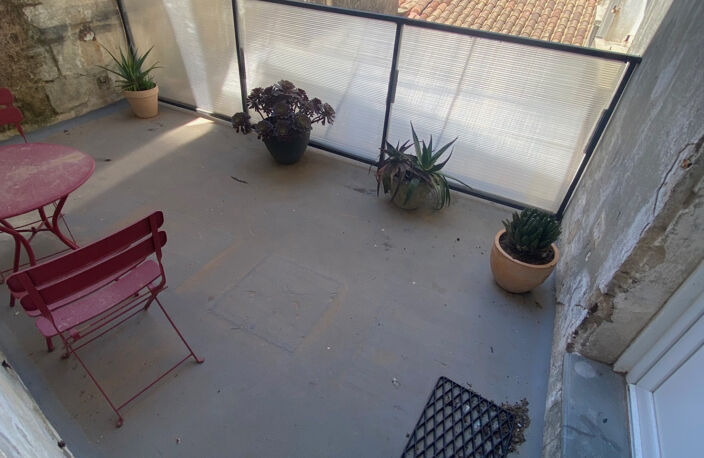 BEAUCAIRE  CENTRE,  bel immeuble  471  m2 , avec  patio de 3 — photo 5