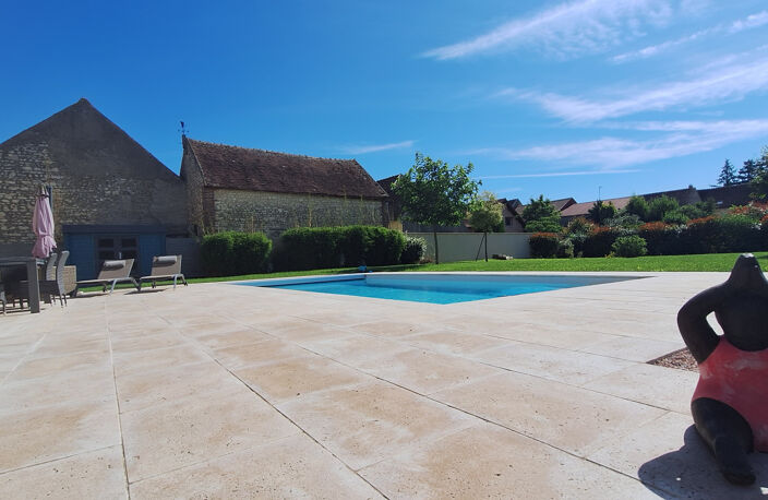 MAISON DE CAMPAGNE DE 190M2 ENVIRON, 4 CHAMBRES,STUDIO,PISCI — photo 2