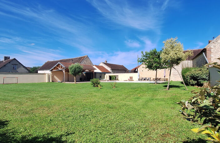 MAISON DE CAMPAGNE DE 190M2 ENVIRON, 4 CHAMBRES,STUDIO,PISCI — photo 5