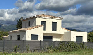 Maison 6 Pièces 140 m² à vendre à Valréas (84600)