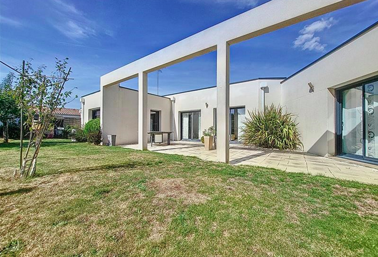 À vendre : Maison contemporaine de 139 m2 à Moutiers-les-Mauxfaits — photo 1