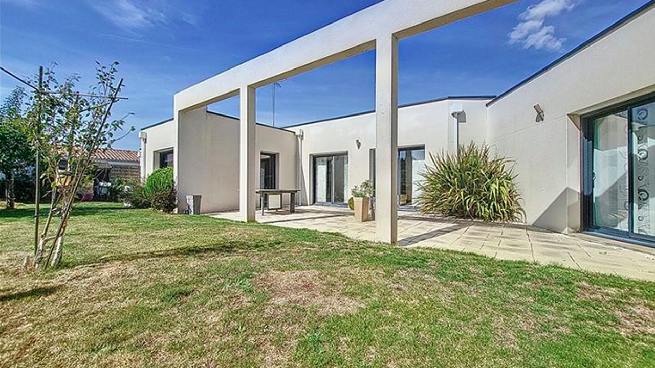 maison 5 pièces 139 m2 à vendre à Moutiers-les-Mauxfaits (85540)