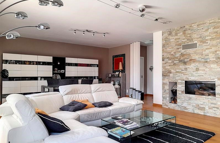 À vendre : Maison contemporaine de 139 m2 à Moutiers-les-Mauxfaits — photo 4