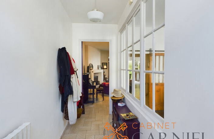MAISON DE VILLE AVEC JARDIN — photo 4