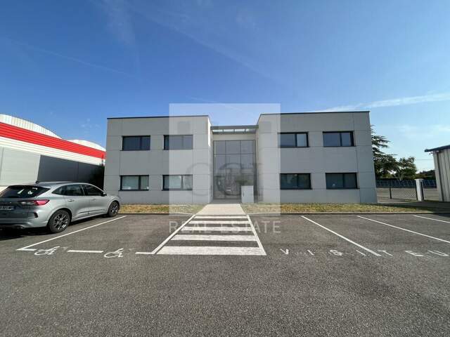 BUREAUX à LOUER — photo du bien
