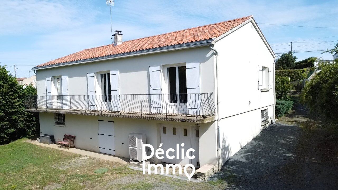 maison 6 pièces 135 m2 à vendre à Saint-Michel-le-Cloucq (85200)