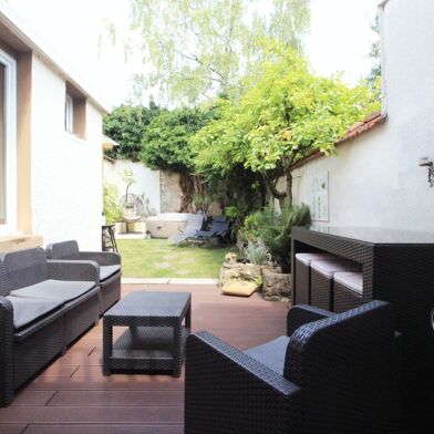 Maison 6 pièces 160 m²