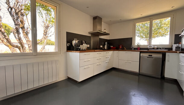 Villa / Maison 6 pièces  à vendre Rochelle (La) 17000