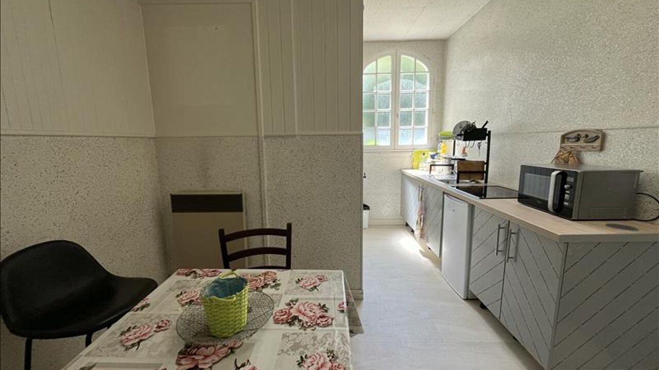 appartement 4 pièces 93 m2 à vendre à La Rochefoucauld-en-Angoumois (16110)