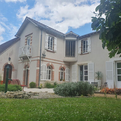 Maison 7 pièces 175 m²