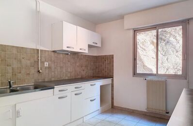 location appartement 900 € CC /mois à proximité de Ajaccio (20000)