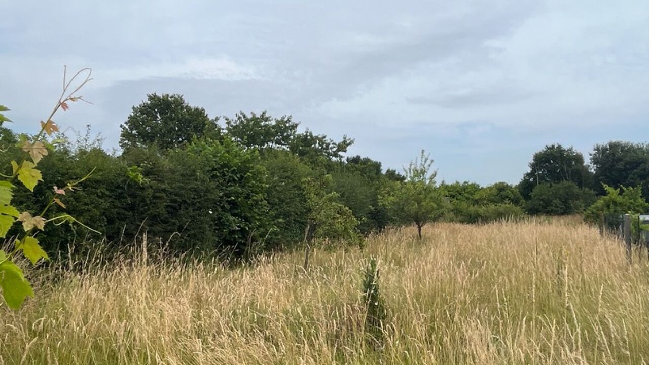 terrain  pièces 480 m2 à vendre à Écuillé (49460)