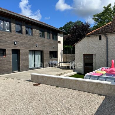 Maison 6 pièces 141 m²