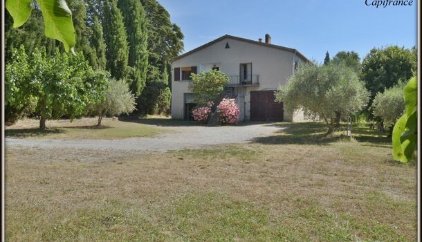 Villa / Maison 6 pièces  à vendre Saint-Étienne-les-Orgues 04230