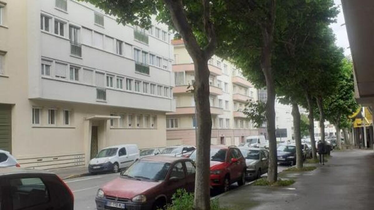 appartement 1 pièces 34 m2 à louer à Saint-Étienne (42000)