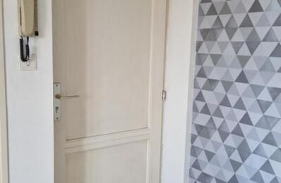 location appartement 460 € CC /mois à proximité de Doyet (03170)