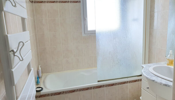 Villa / Maison 4 pièces  à vendre Préguillac 17460