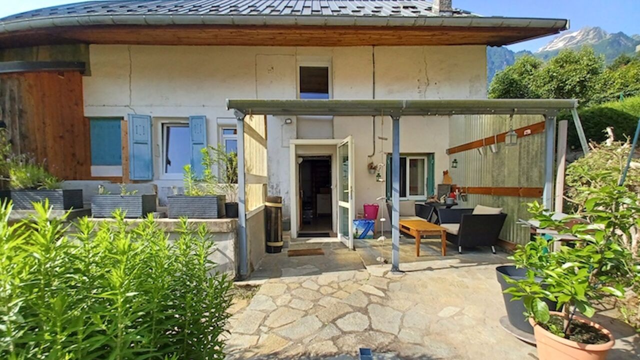 maison 3 pièces 67 m2 à vendre à Saint-Rémy-de-Maurienne (73660)