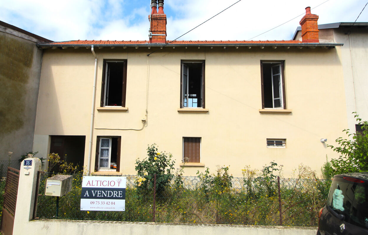 maison 3 pièces 65 m2 à vendre à Riorges (42153)