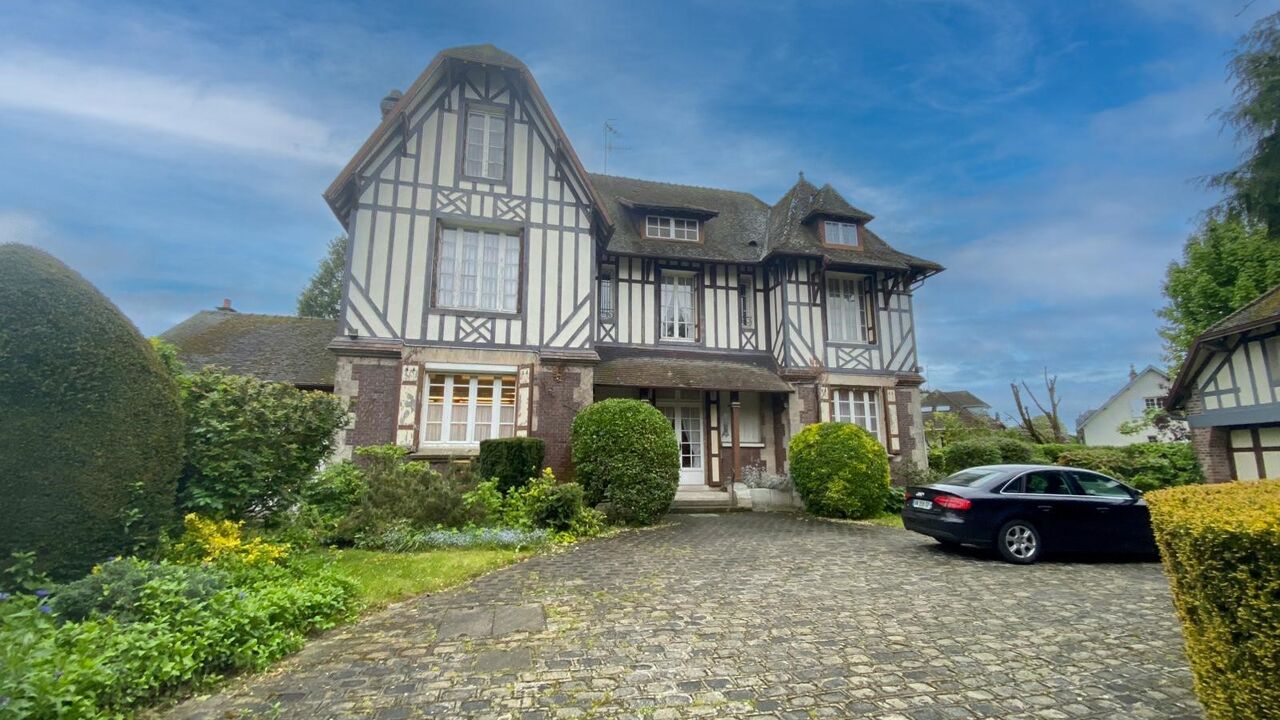 maison 12 pièces 296 m2 à vendre à Noyon (60400)