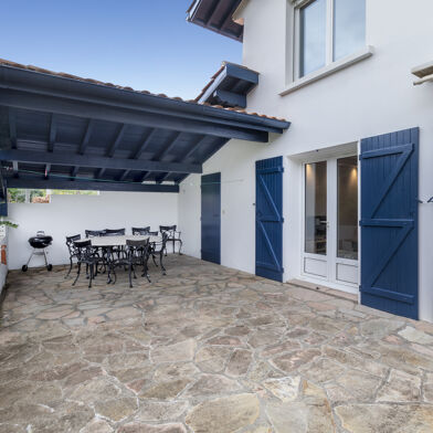 Maison 5 pièces 180 m²