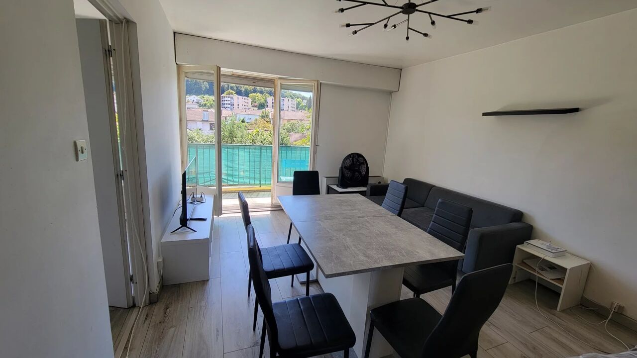 appartement 4 pièces 74 m2 à vendre à Grand-Charmont (25200)