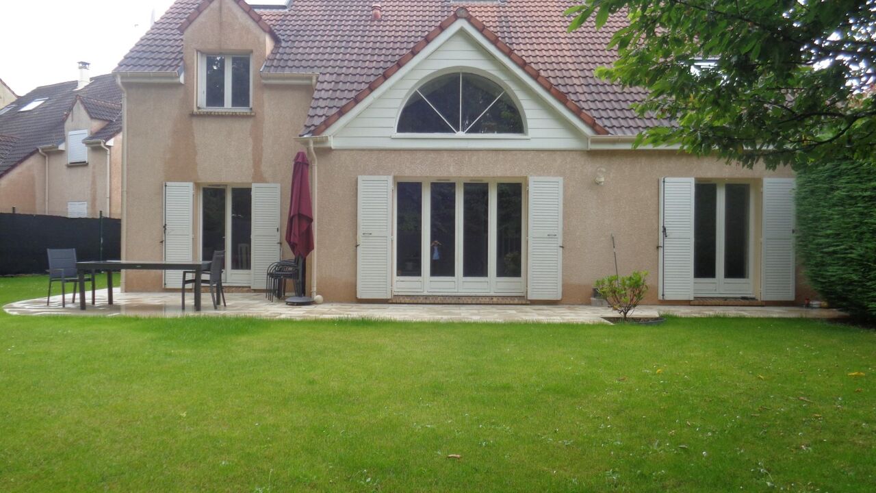 maison 7 pièces 223 m2 à vendre à Cergy (95000)