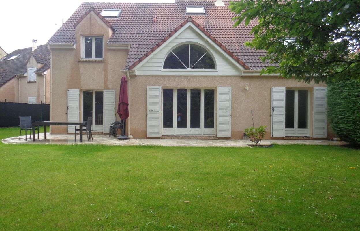 maison 7 pièces 223 m2 à vendre à Cergy (95000)