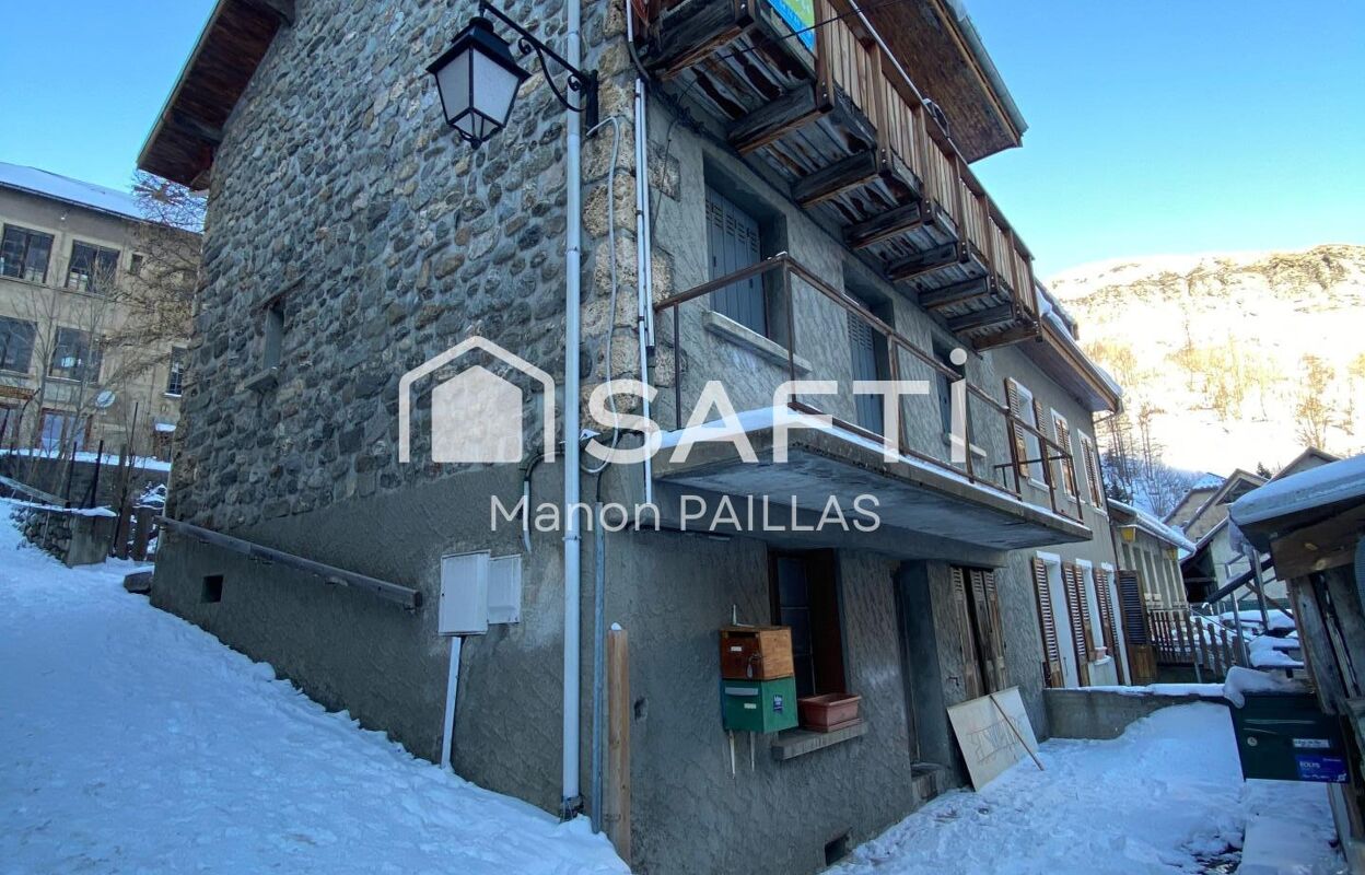 maison 7 pièces 161 m2 à vendre à La Grave (05320)